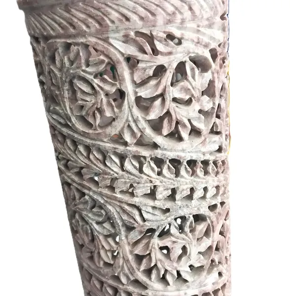 Marble_Floral_Pattern_Vase