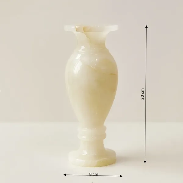 Luxurious_White_Marble_Vase