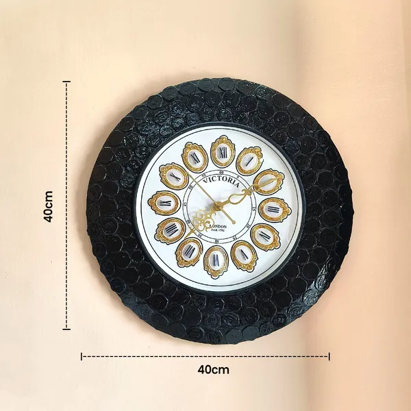 Victoria_Crown_Timepiece_Wall_Clock_-_Coin_Based_Design