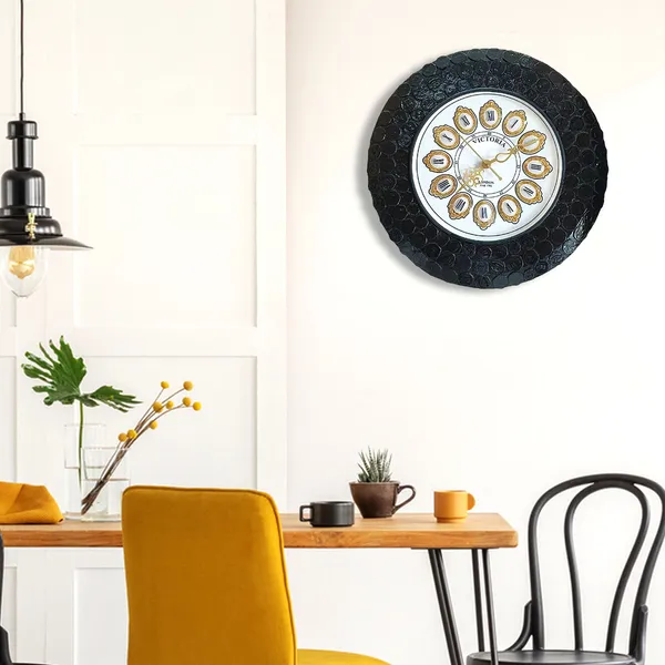 Victoria_Crown_Timepiece_Wall_Clock_-_Coin_Based_Design