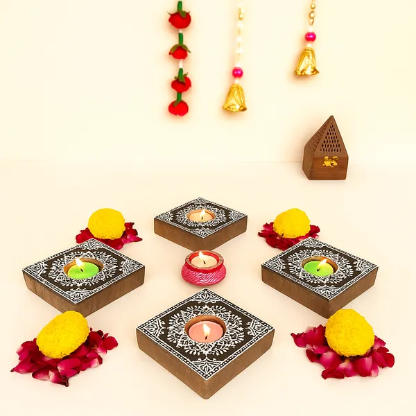 Handmade_Squareshaped_Wooden_Tea_Light_Candle_Holder_Perfect_For_Diwali_Rangoli_&_Festival_Decorations