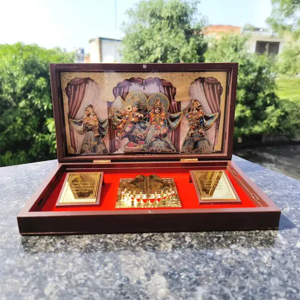 Radha_Krishna_Golden_Plated_Charan_Paduka