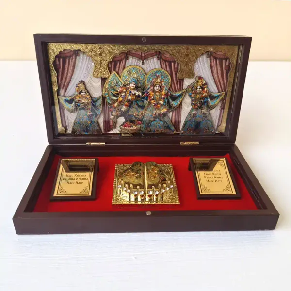 Radha_Krishna_Golden_Plated_Charan_Paduka