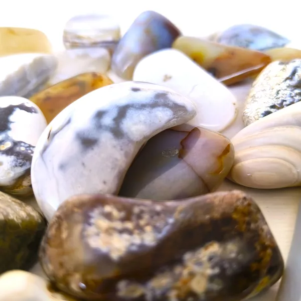Polished_Natural_Pebbles_Collection