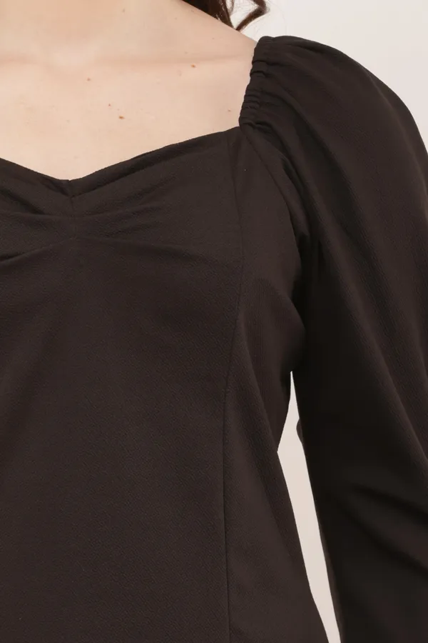 Black_Casual_Regular_Sleeves_Solid_Top