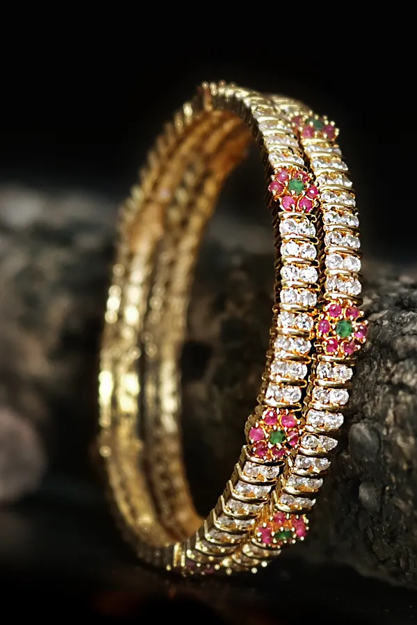 Ruby_Emerald_24K_Gold-Plated_Ruby_Green_White_AD_Bangles