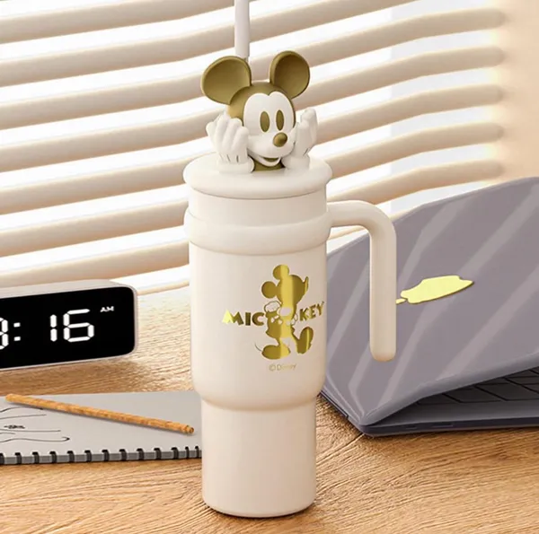 Mickey_&_Lotso_3D_Straw_Tumbler_–_Limited_Edition_800ML