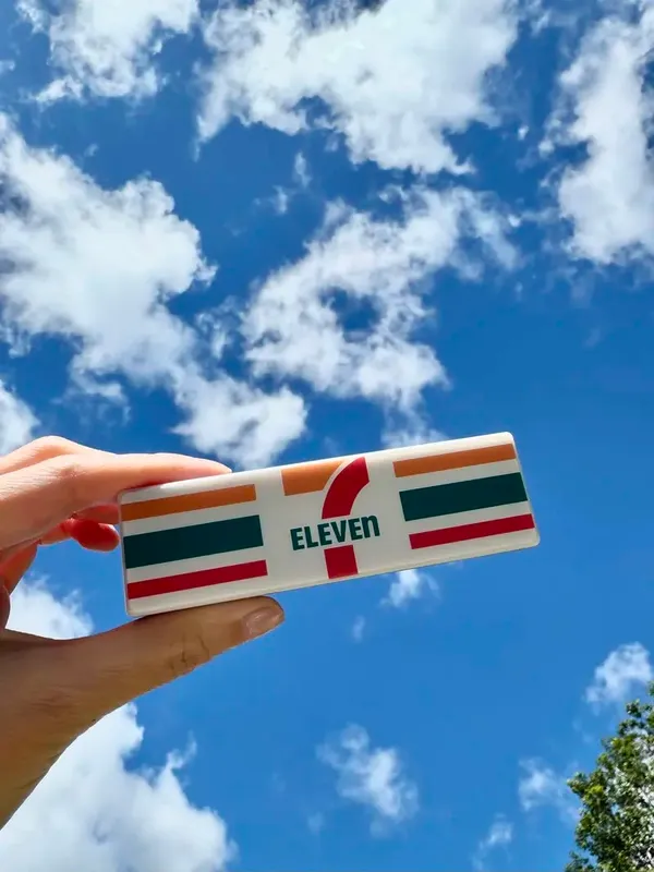 Big_7_Eleven_Fridge_Magnet_No_Music_Only_LED_light)