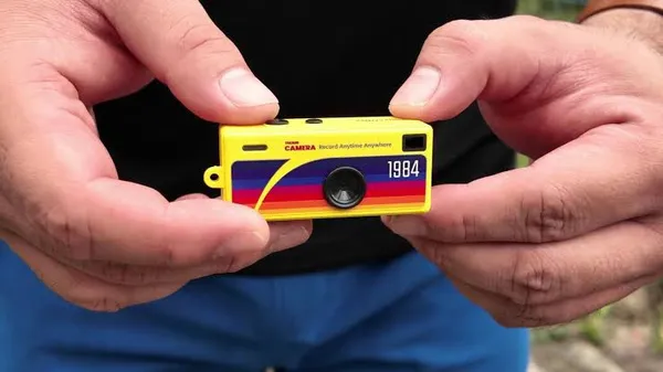 G6_Wearable_Portable_Camera_–_Mini_Portable_Recorder