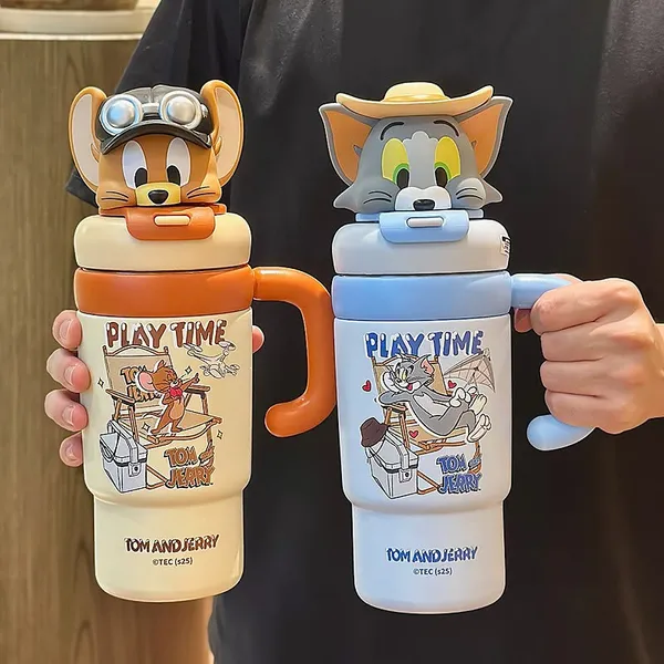 Jerry_Insulated_2in_1__Tumbler_–_750ml_2-in-1_Straw_&_Sip