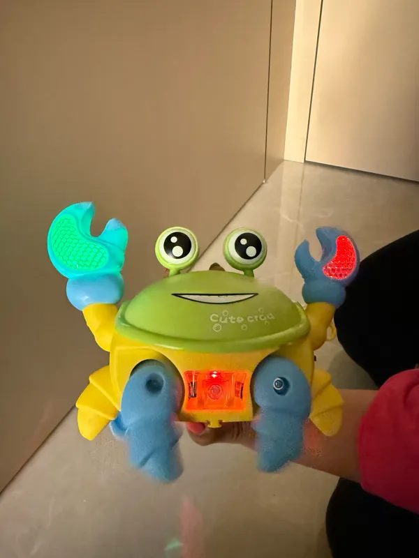 Crawling_Crab_Toy_with_Light_&_Music_|_Battery_Operated_Moving_Car_Toy_for_Kids