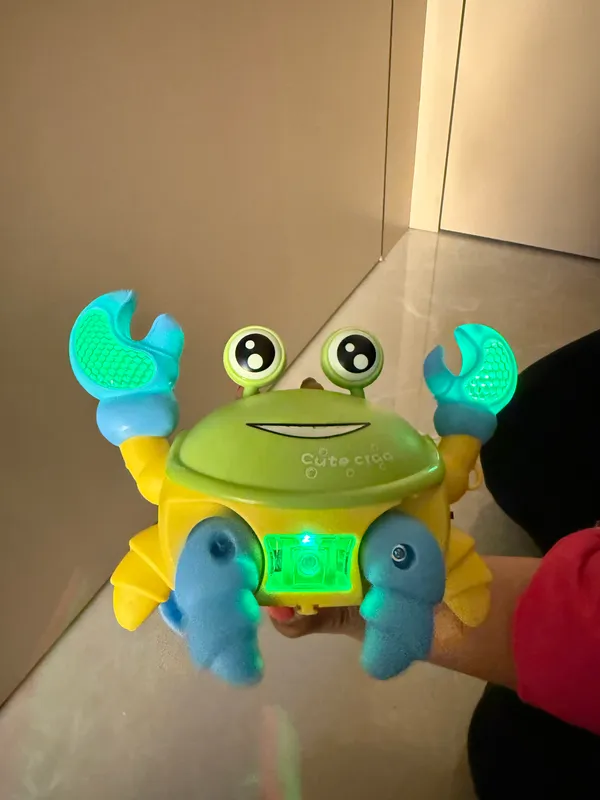 Crawling_Crab_Toy_with_Light_&_Music_|_Battery_Operated_Moving_Car_Toy_for_Kids