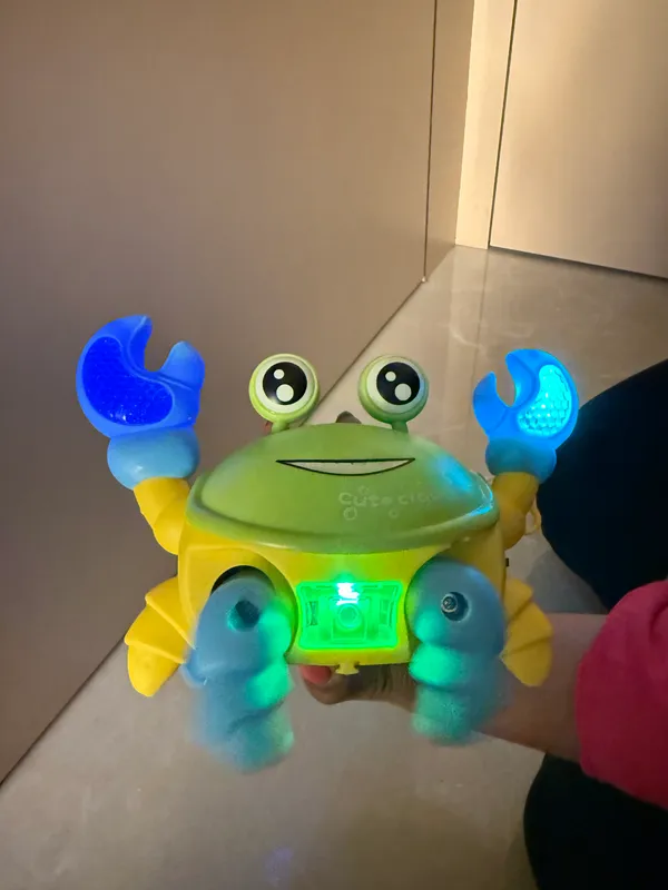 Crawling_Crab_Toy_with_Light_&_Music_|_Battery_Operated_Moving_Car_Toy_for_Kids