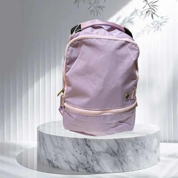 Lululemon_Travel_Bagpack