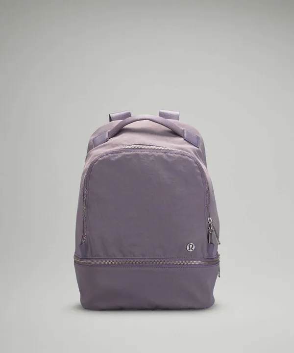 Lululemon_Travel_Bagpack