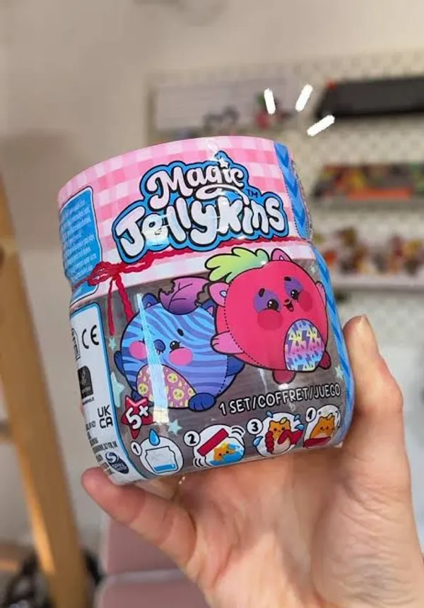 Magic_Jellykins_Water_Activated_Surprise_Toy