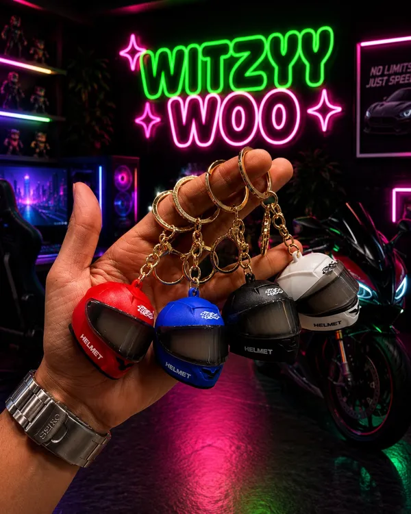 Mini_LED_Helmet_Keychain_Bag_Light_–_1_Pc