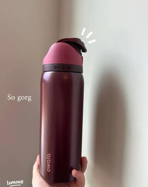 32oz_Owala_Black_Cherry
