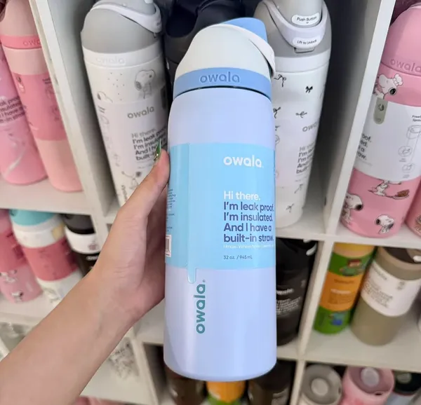 Owala_32oz_Blue_Blossom_Insulated_Tumbler