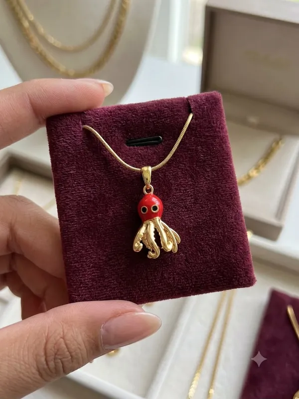 Red_Octo_babe_Charm_–_Anti-Tarnish_18K_Gold_Necklace