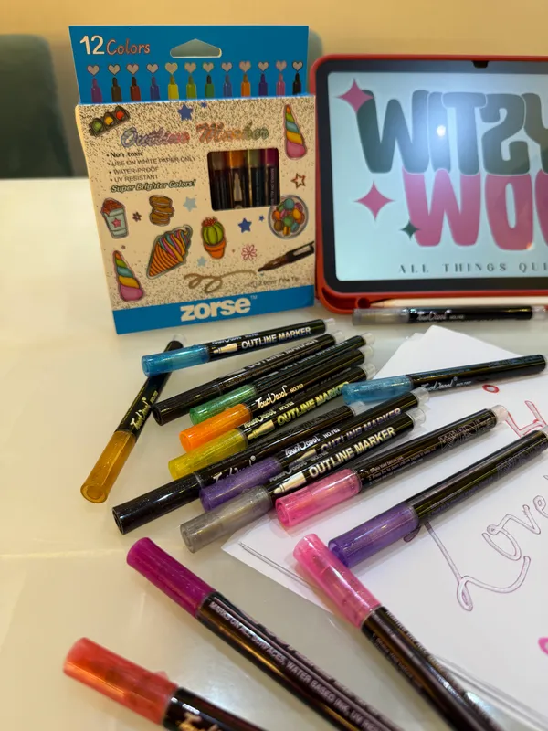 Shimmery_Outline_Markers_for_Art_&_Craft_Glitter_Border_Pens_for_Kids_&_Artists