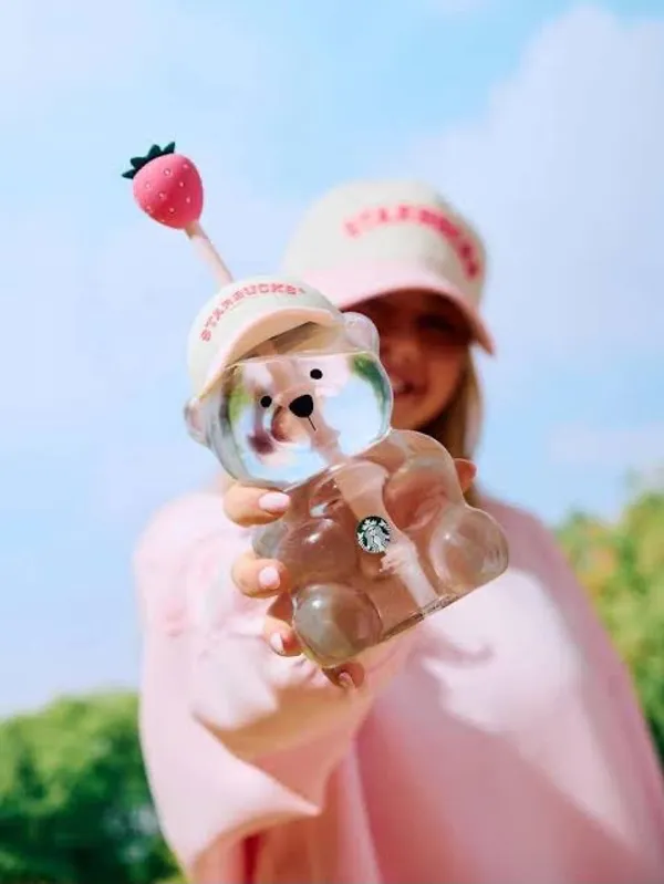 Starbucks_pink_bear_barista_mug