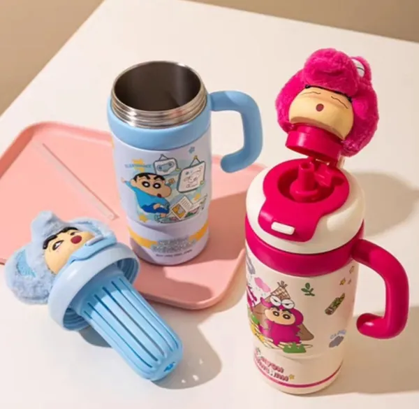 Yellow_Shinchan_Kids_Insulated_Tumbler_with_Straw_&_Handle_–_Cute_Character_Sipper_Bottle