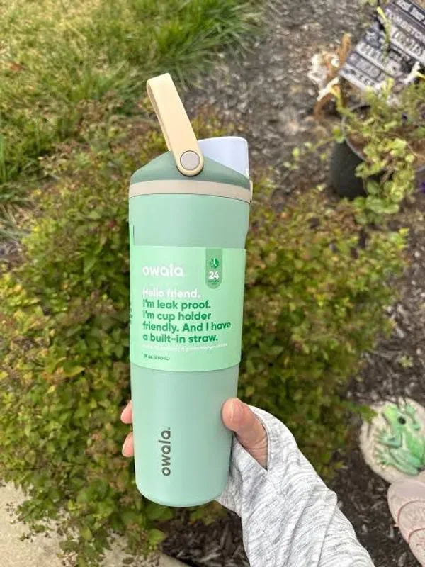 Owala_FreeSip®_30oz_Tumbler_with_Top_Handle_(Leak-Proof_&_Insulated)_Eucalyptus_[_LIGHT_GREEN]