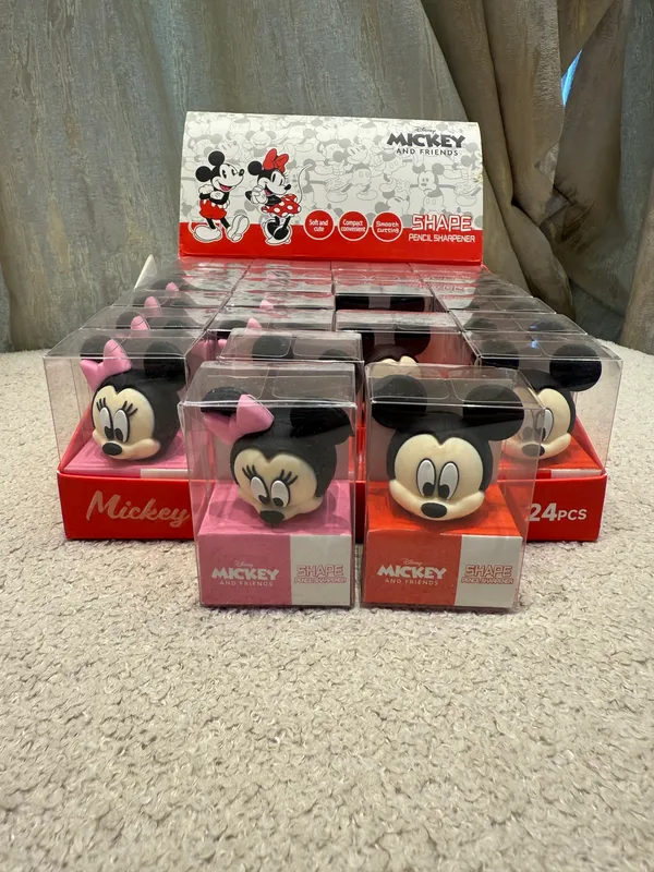 Disney_Mickey_&_Minnie_Mouse_Pencil_Sharpener_Pack_of_2_(Kids_Stationery_Set)