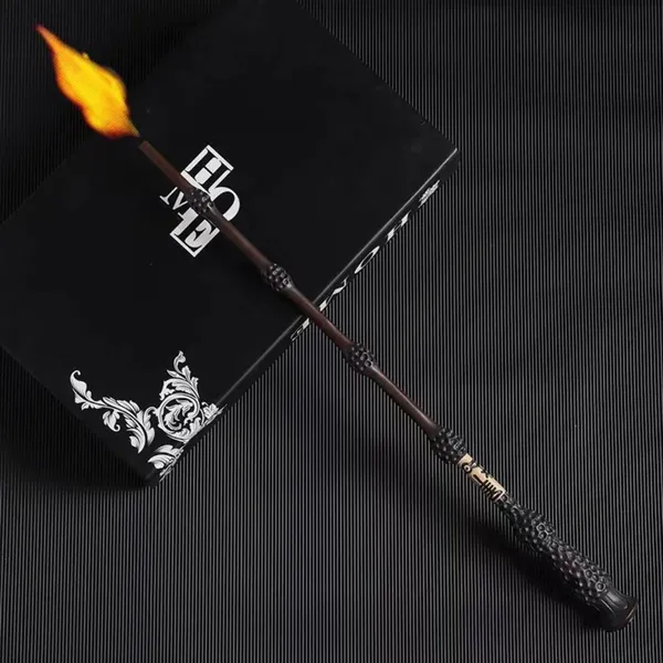 Dumbledore_Fire_Wand_–_Harry_Potter_Magical_LED_Flame_Fire_Wand_|_Wizard_Light_Wand_Toy