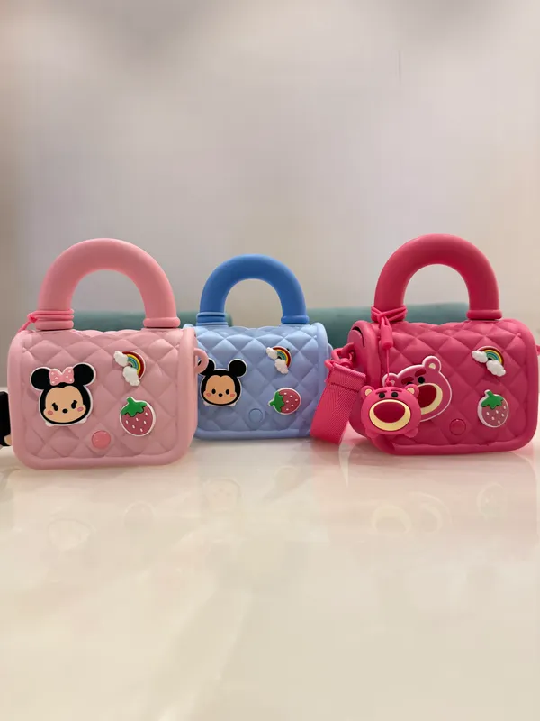 Cartoon_Silicone_Disney_Bag_for_Kids_Lightweight_&_Adjustable_Crossbody