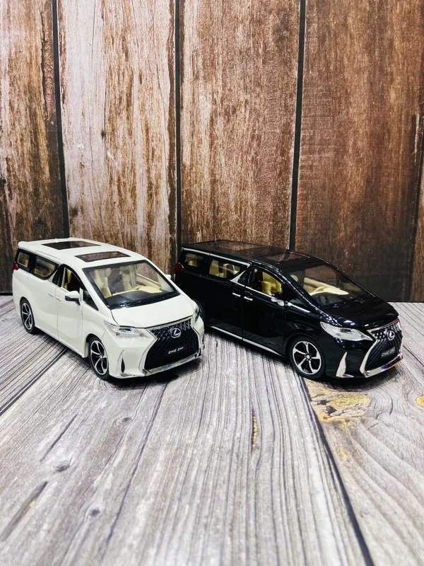 Vellfire_1:32_Die-Cast_Model_Car_|_Pull_Back_Action_with_Lights_&_Music_|_Premium_Miniature_MPV_for_Kids_&_Collectors