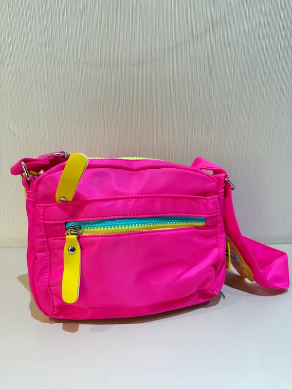 Neon_Pink_Premium_Waterproof_Sling_Bag
