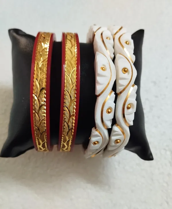 Purabi_Jewels_Gold_Plated_Sankha_Pola_Bengali_Bridal_Bangles_Set_For_Women_Traditional_Shakha_Pola_Chura_With_White_Red_Kaju_Design_Bangles_Wedding_Jewelry_For_Married_Women_Handmade_Conch_Shell_Pola_Set