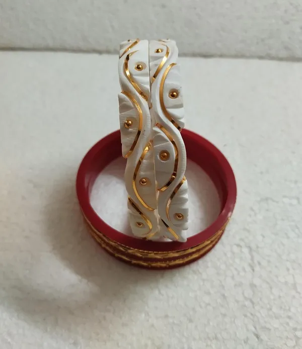 Purabi_Jewels_Gold_Plated_Sankha_Pola_Bengali_Bridal_Bangles_Set_For_Women_Traditional_Shakha_Pola_Chura_With_White_Red_Kaju_Design_Bangles_Wedding_Jewelry_For_Married_Women_Handmade_Conch_Shell_Pola_Set