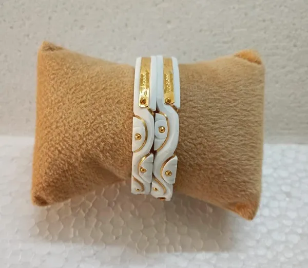 Purabi_Jewels_Original_Shakha_Badhano_Bandhani_With_Gold_Plating_Kaju_With_Path_Design_For_Women_Yellow_Gold_Pola_Bangles_Gold_Handmade_Chudi_Wedding_Chooda_For_Women_Set_Of_2pcs_6mm_Broad_White