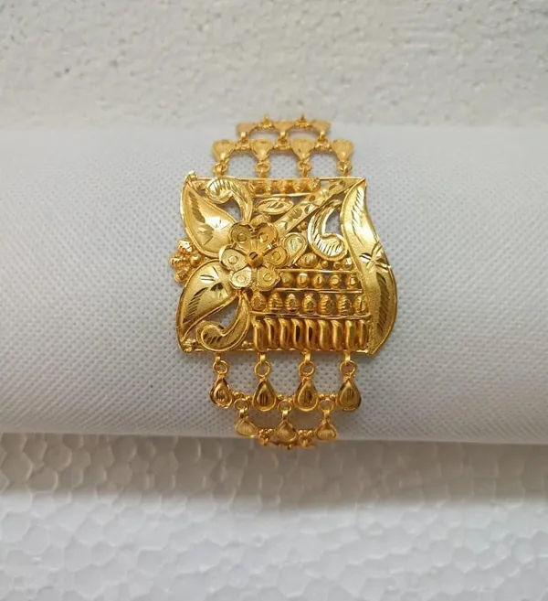 Jewels_Gold_Plated_Mantasha_Bracelet_For_Women_Floral_Engraved_Design_Teardrop_Dangles_Chain_Closure_Indian_Ethnic_Style