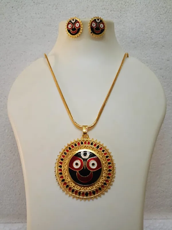 Purabi_Jewels_Gold_Plated_Lord_Jagannath_Pendant_Chain_Necklace_With_Matching_Earrings_For_Women_Girls_Lord_Jagannath_Meenakari_Work_Jewellery_Set_Spiritual_Hindu_God_Jewellery_For_Temple_Pooja_Gifting