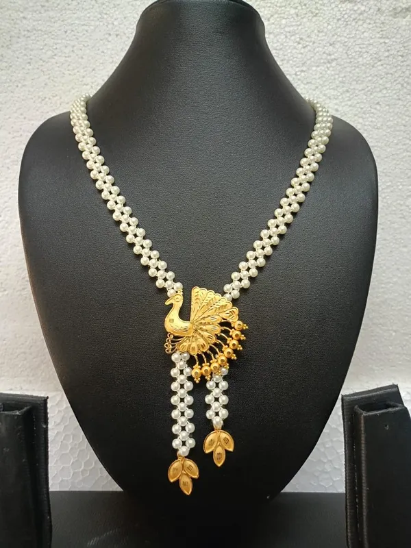 Purabi_Jewels_Traditional_Gold_Plated_Peacock_Pendant_Pearl_Necklace_For_Women_Multi_Strand_White_Pearl_Mala_With_Engraved_Leaf_Gold_Pendant_And_Dangles