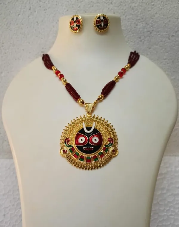 Purabi_Jewels_Gold_Plated_Lord_Jagannath_Pendant_With_Maroon_Beaded_Necklace_With_Matching_Earrings_For_Women_Girls_Lord_Jagannath_Trending_Meenakari_Work_Jewellery_Set_Spiritual_Hindu_God_Jewellery_For_Temple_Pooja_Gifting