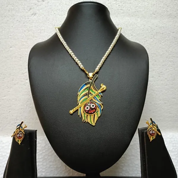 Lord_Jagannath_On_Peacock_Feather_Pendant_Pearl_Necklace_Set_Matching_Earrings_Included_Gold_Tone_Finish_Enamel_Detailing_Pearl_Chain_Devotional_Jewellery