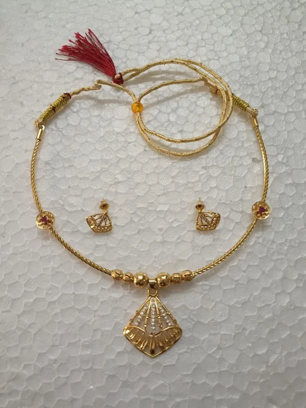 Purabi_Jewels_Traditional_Gold_Plated_American_Diamond_Hasli_Choker_Necklace_Set_With_Earrings_For_Women_Diamond_Design_Ethnic_Cz_Bridal_Jewellery_Set_For_Weddings_Festive_Party_Wear