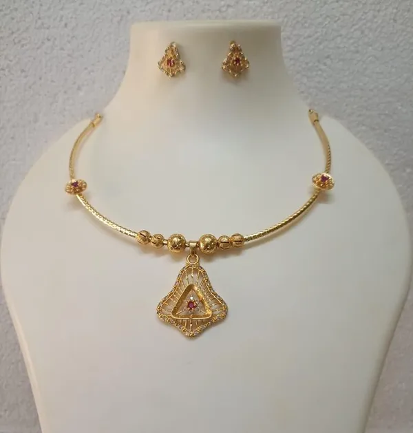 Purabi_Jewels_Traditional_Gold_Plated_American_Diamond_Hasli_Choker_Necklace_Set_With_Earrings_For_Women_Triangle_Design_Ethnic_Cz_Bridal_Jewellery_Set_For_Weddings_Festive_Party_Wear