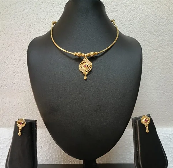 Purabi_Jewels_Traditional_Gold_Plated_American_Diamond_Hasli_Choker_Necklace_Set_With_Earrings_For_Women_Barfi_Design_Ethnic_Cz_Bridal_Jewellery_Set_For_Weddings_Festive_Party_Wear