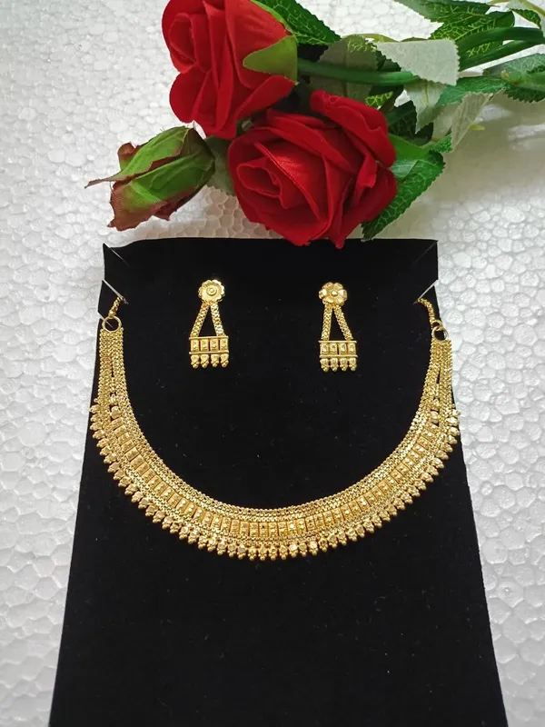 Purabi_Jewels_Gold_Plated_Traditional_Choker_Necklace_Set_With_Matching_Drop_Earrings_Ethnic_Bridal_Festive_Jewellery_Set_For_Women