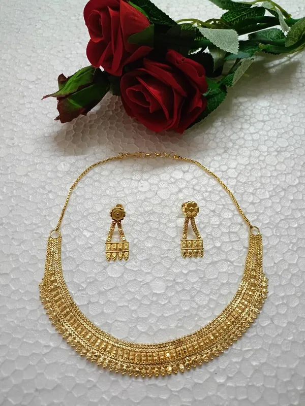 Purabi_Jewels_Gold_Plated_Traditional_Choker_Necklace_Set_With_Matching_Drop_Earrings_Ethnic_Bridal_Festive_Jewellery_Set_For_Women