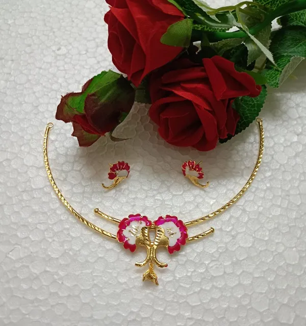 Purabi_Jewels_Gold_Polish_Pink_Flower_Design_Hasli_Necklace_Set