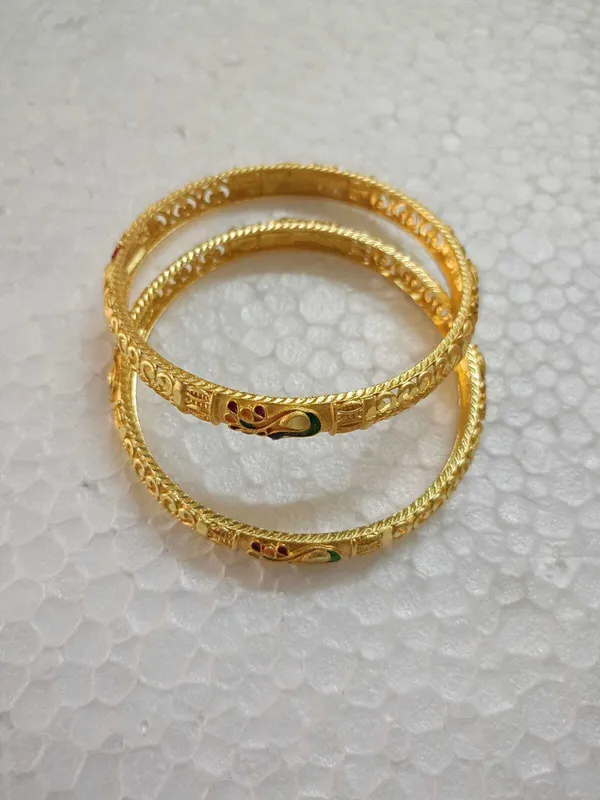 Purabi_Jewels_Gold_Plated_Copper_Bangle_Set_–_Traditional_Trending_Design_for_Daily_&_Festive_Wear