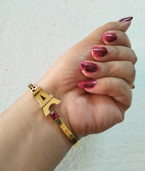 Red_&_Rose_Alloy_Gold-Plated_Bangle_Set_For_Women_&_Girls