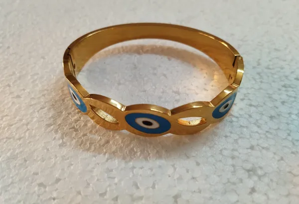 Blue_Alloy_Gold-Plated_Bangle_Set_For_Women_&_Girls